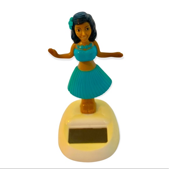 Dashboard Hula Girl - Picture 1 of 7